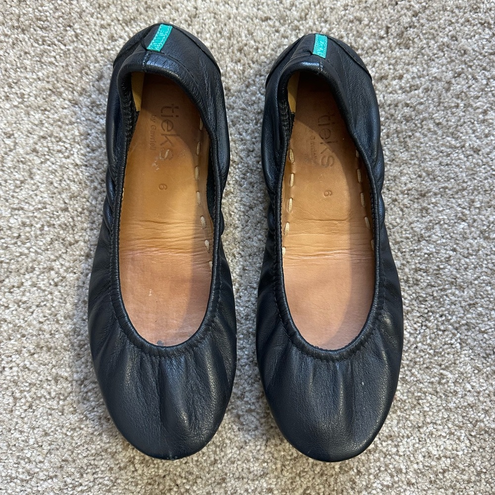 Tieks black ballet flats size 6